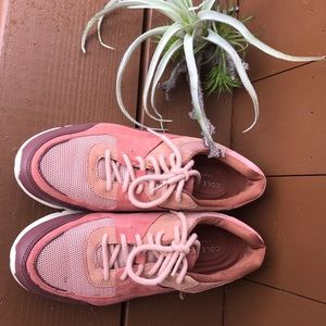 Cole Haan Grand Sneakers size 9